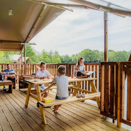 Holiday home Waterlodge 8 Persons #wl01 Maasbree